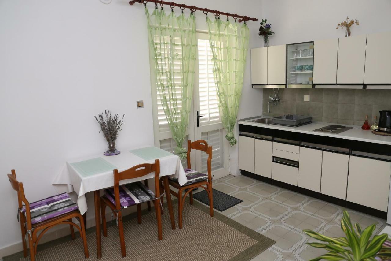 Apartman Sardelic Korcula Town Exterior photo